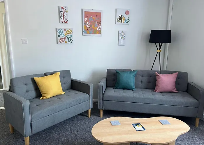 Oakfield Apartment